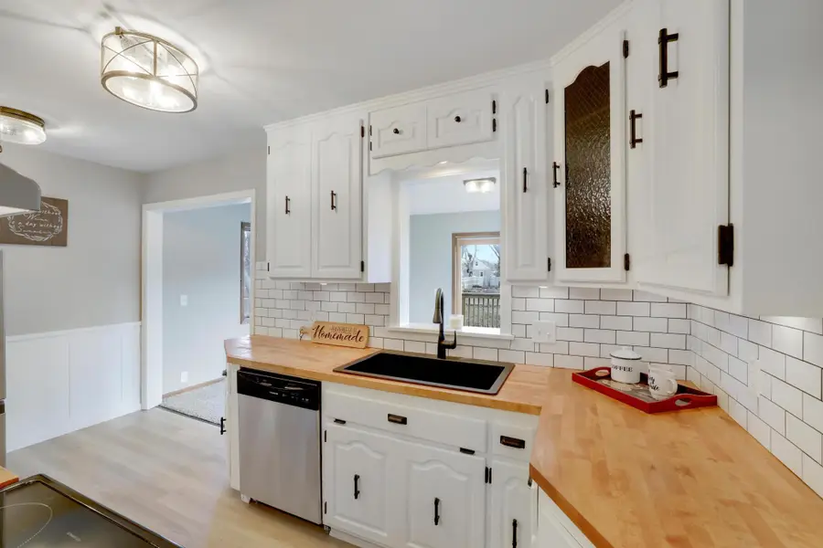 5848 Pennsylvania Avenue N, Minneapolis, MN 55428 - #2