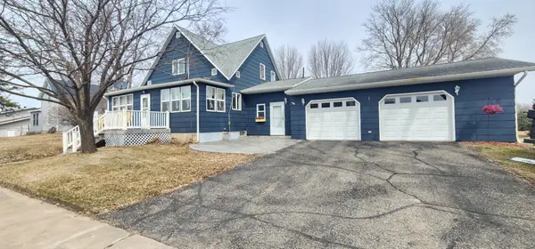 404 Hoff Avenue, Vining, MN 56588