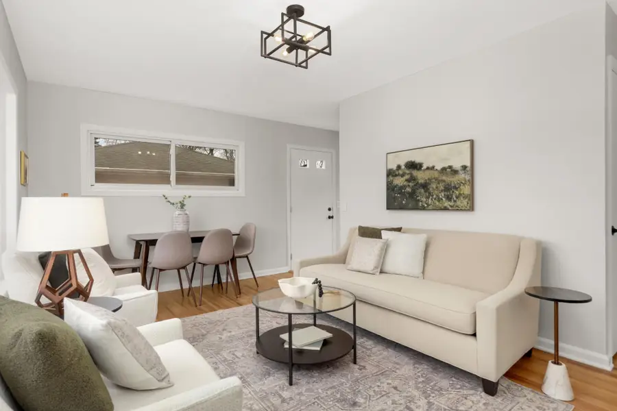 518 10th Avenue Nw, New Brighton, MN 55112 - #2