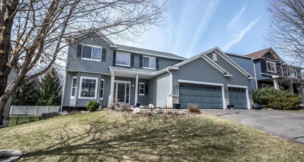 1122 Drew Drive, Woodbury, MN 55129