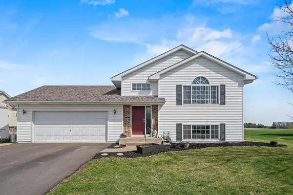 478 W Overlook Drive, Ellsworth, WI 54011