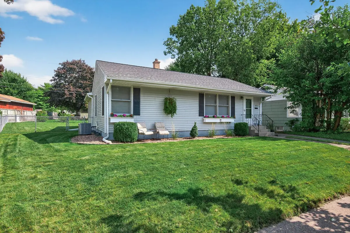 1871 Morgan Avenue, Saint Paul, MN 55116 - #1