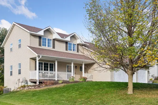 254 Jaspers Circle S, Chaska, MN 55318