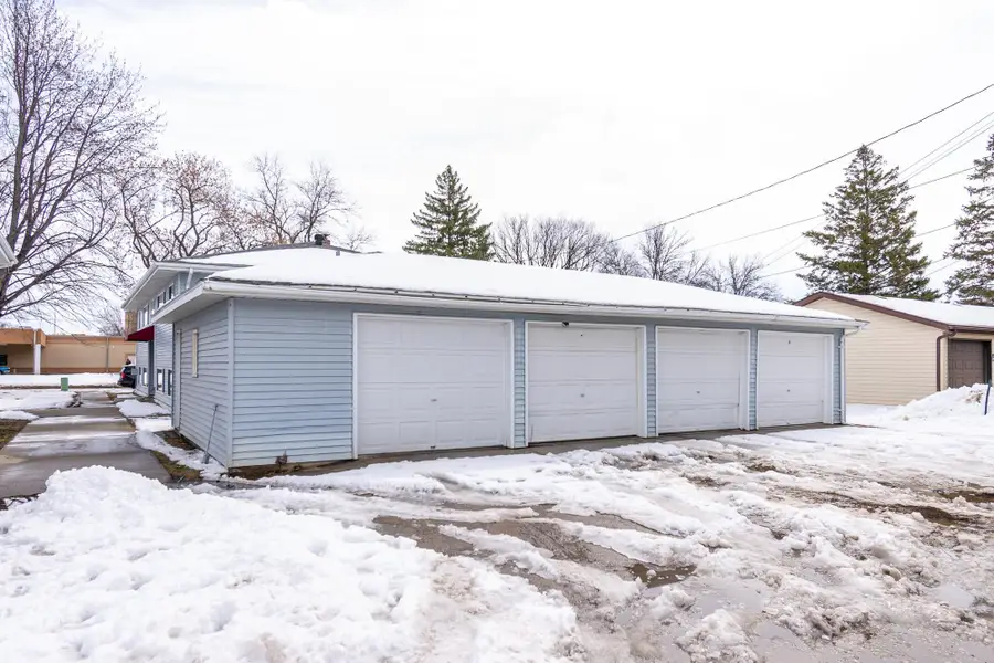 1813 13 1/2 Street S, Fargo, ND 58103 - #3