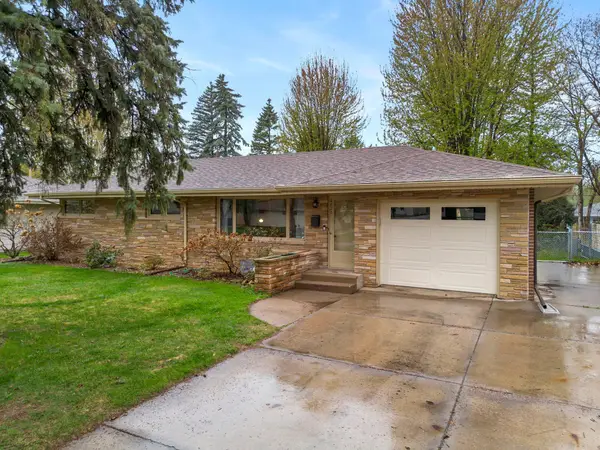6820 Washington Street Ne, Fridley, MN 55432