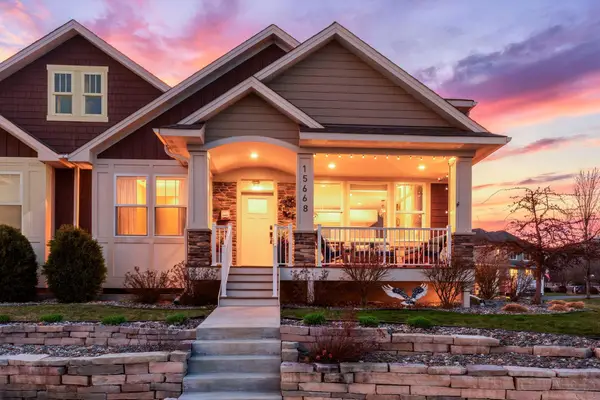 15668 Cobblestone Lake Parkway, Apple Valley, MN 55124