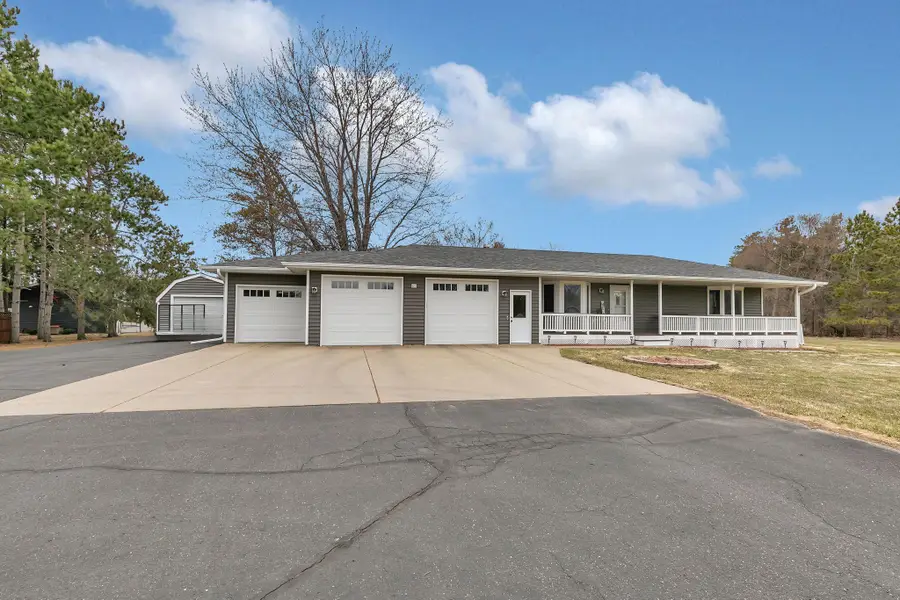 3775 Riverside Avenue N, Sartell, MN 56377 - #2