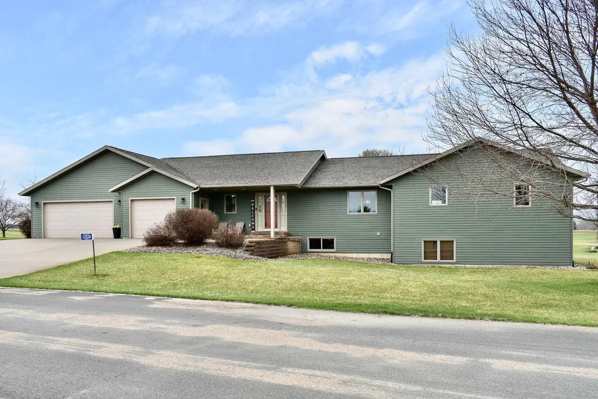 S2838 Fern Circle, Fountain City, WI 54629 - #1