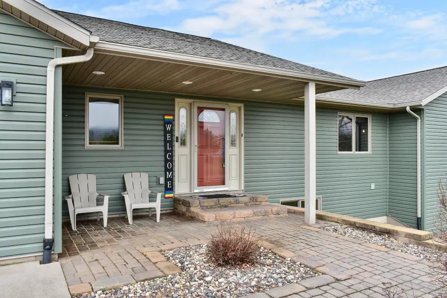 S2838 Fern Circle, Fountain City, WI 54629 - #3
