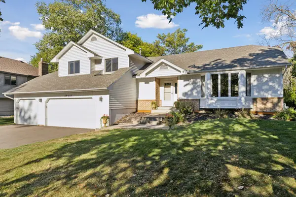 8960 Montegue Terrace, Brooklyn Park, MN 55443