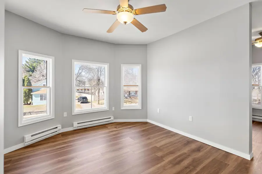 140 Davis Street S, Cambridge, MN 55008 - #3