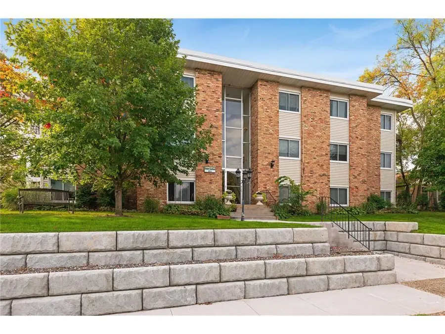 5911 Oxford Street #7, Saint Louis Park, MN 55416 - #3