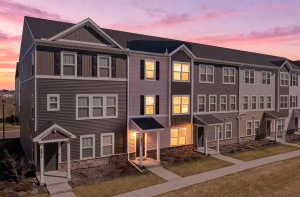 5872 156th Way, Apple Valley, MN 55124