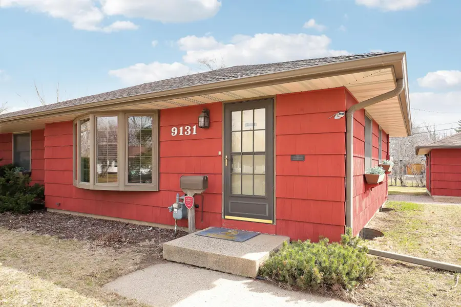 9131 12th Avenue S, Bloomington, MN 55425 - #2