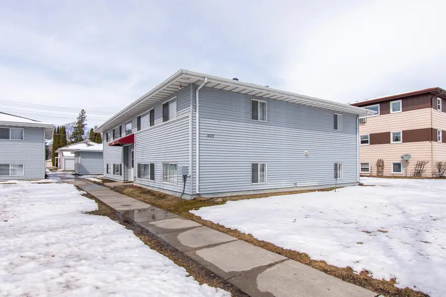 1805 13 1/2 Street S, Fargo, ND 58103 - #2
