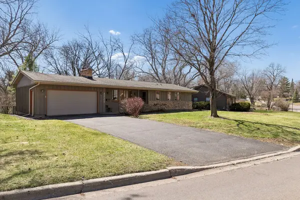 4225 Poplar Bridge Road, Bloomington, MN 55437