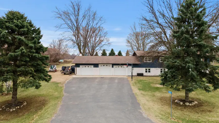 18365 234th Circle, Hutchinson, MN 55350 - #2