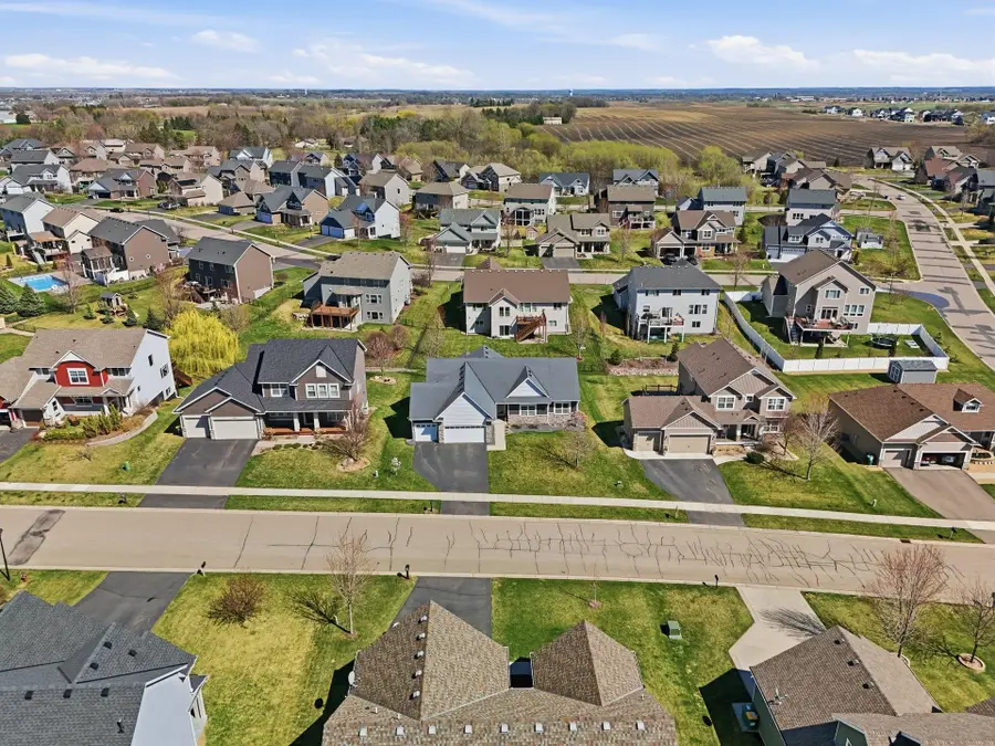 19276 Hilldale Avenue, Lakeville, MN 55044 - #2