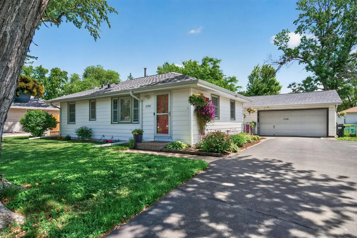11789 Larch Street Nw, Coon Rapids, MN 55448 - #1