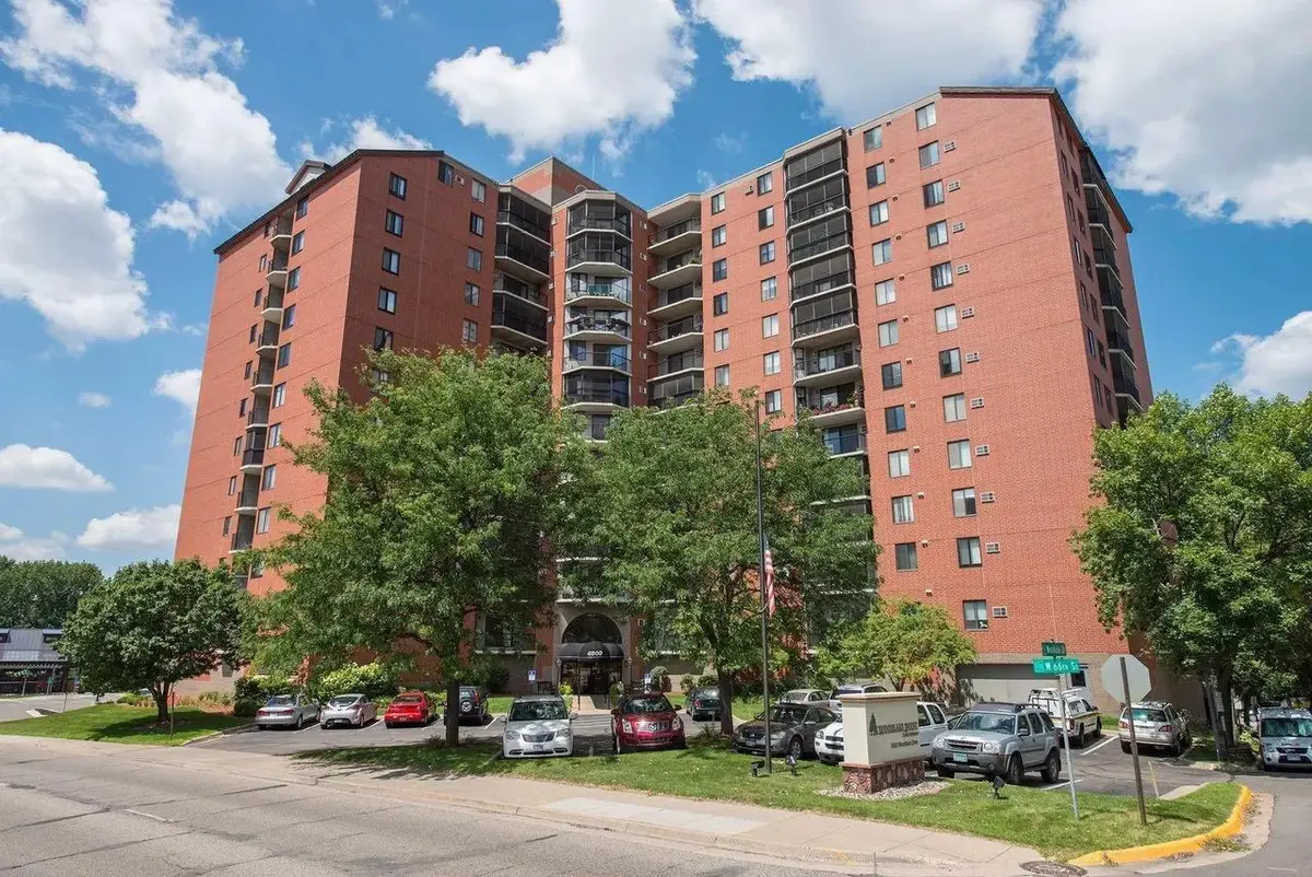 6500 Woodlake Drive #313, Richfield, MN 55423 - #1