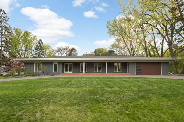 4722 Coventry Road E, Minnetonka, MN 55345