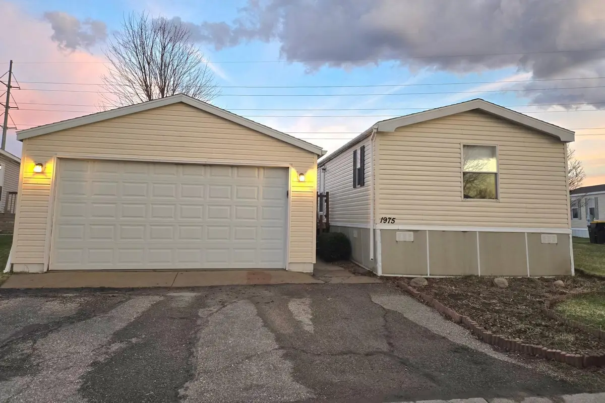 1975 Lancelot Lane, North Mankato, MN 56003 - #1