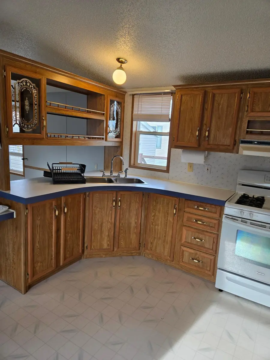 1975 Lancelot Lane, North Mankato, MN 56003 - #3