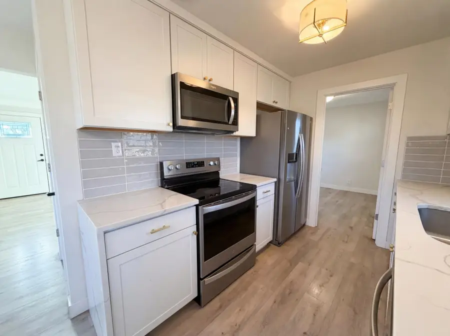 5918 Zenith Avenue N, Minneapolis, MN 55429 - #2