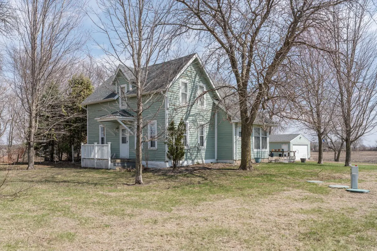 5822 500th Avenue, Bricelyn, MN 56014 - #1