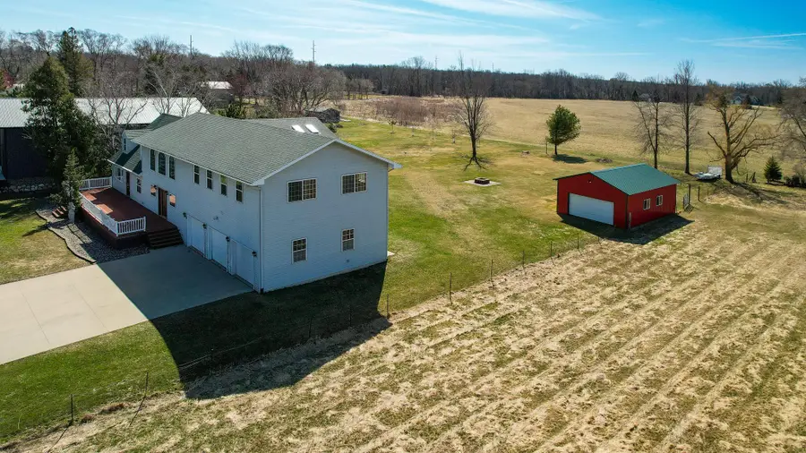 700 38th Ave Ne, Austin, MN 55912 - #3