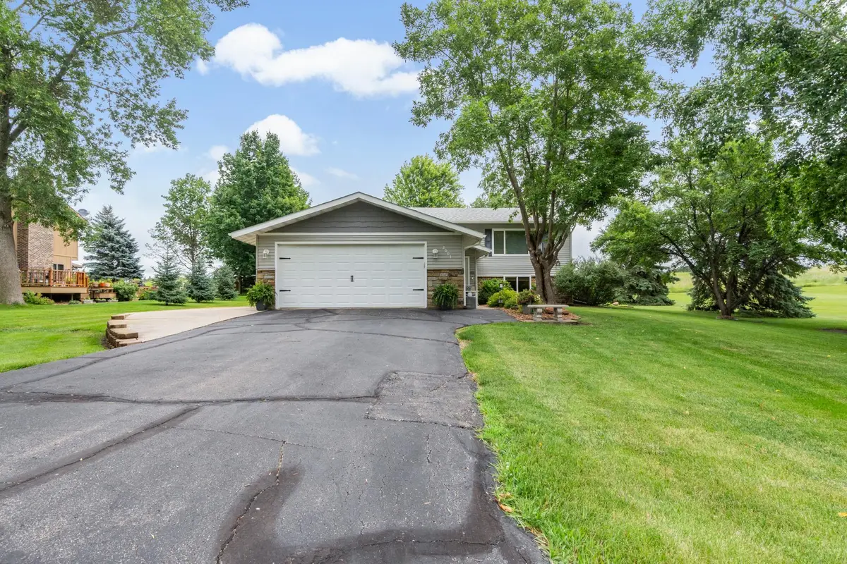 2001 Ridgewood Drive Nw, Alexandria, MN 56308 - #1