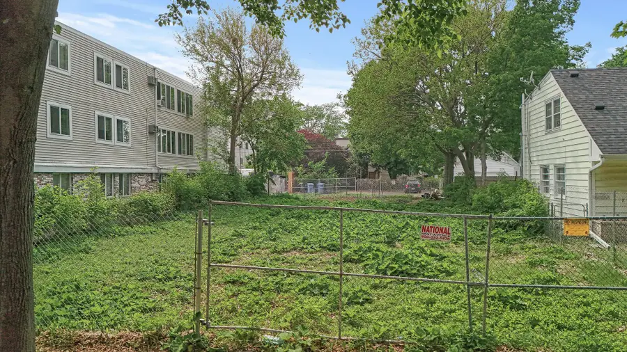 2720 2nd Avenue S, Minneapolis, MN 55408 - #2