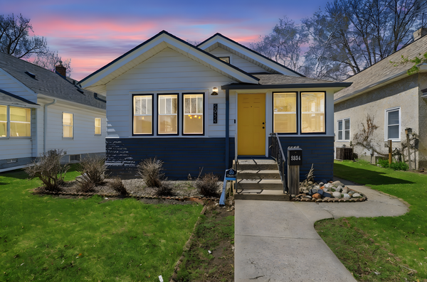 3934 29th Avenue S, Minneapolis, MN 55406