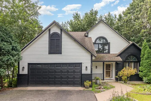 1920 128th Avenue Nw, Coon Rapids, MN 55448