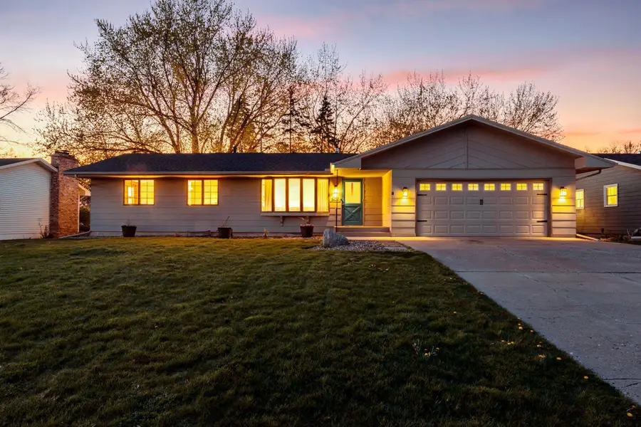 4717 Utah Avenue N, New Hope, MN 55428 - #2
