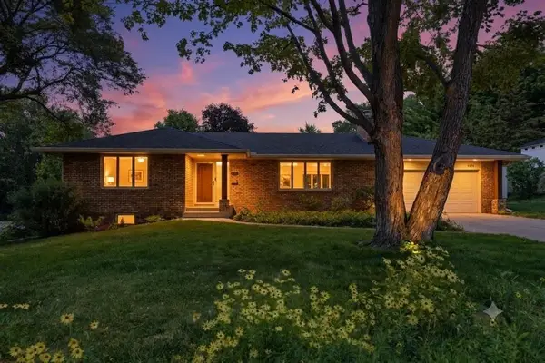4620 Hampton Road, Golden Valley, MN 55422