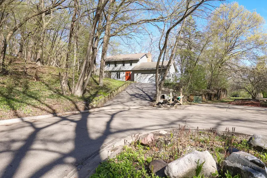 60 Oak Shore Drive, Burnsville, MN 55306 - #3