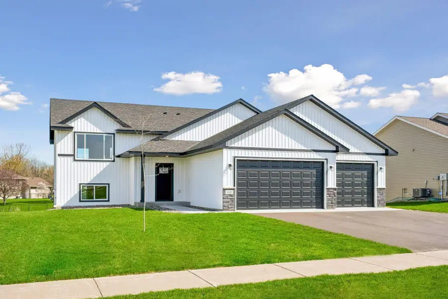 1611 11th Street Ne, Buffalo, MN 55313 - #2