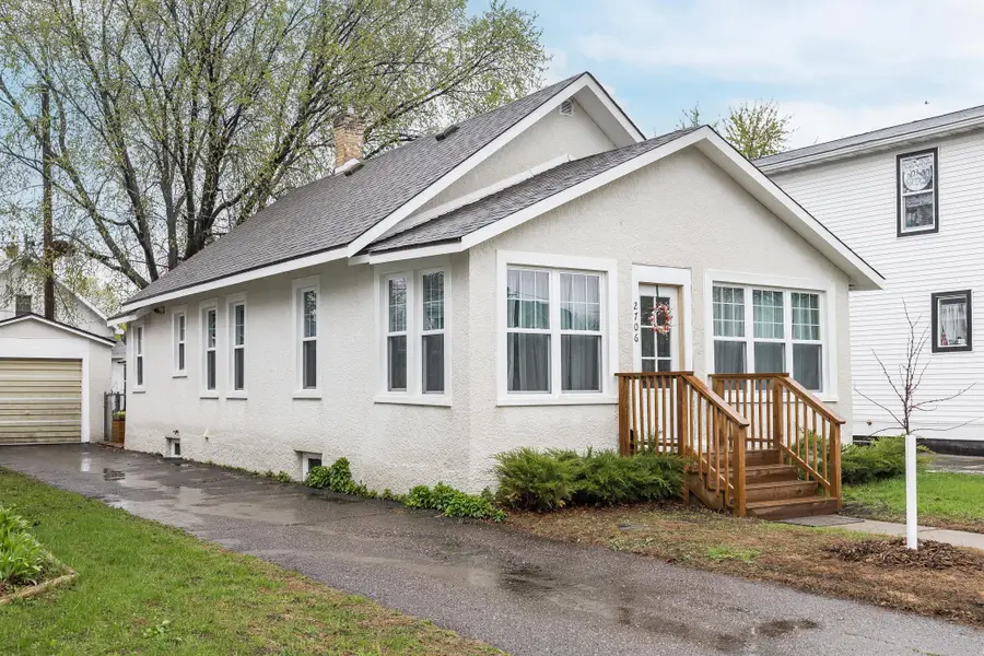 2706 Randolph Street Ne, Minneapolis, MN 55418 - #2