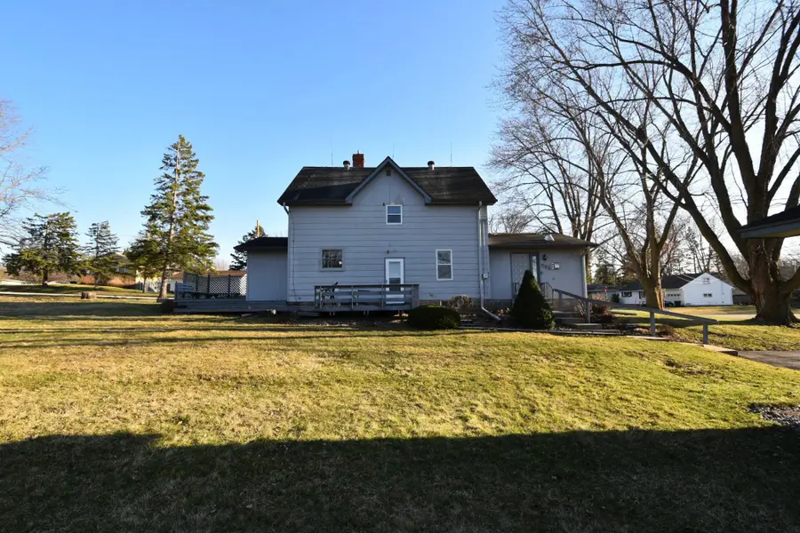 581 2nd Avenue E, Zumbrota, MN 55992 - #2