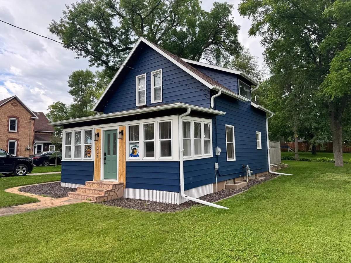 304 W Bowman Street, Battle Lake, MN 56515 - #1