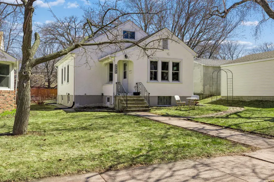 4445 31st Avenue S, Minneapolis, MN 55406 - #2