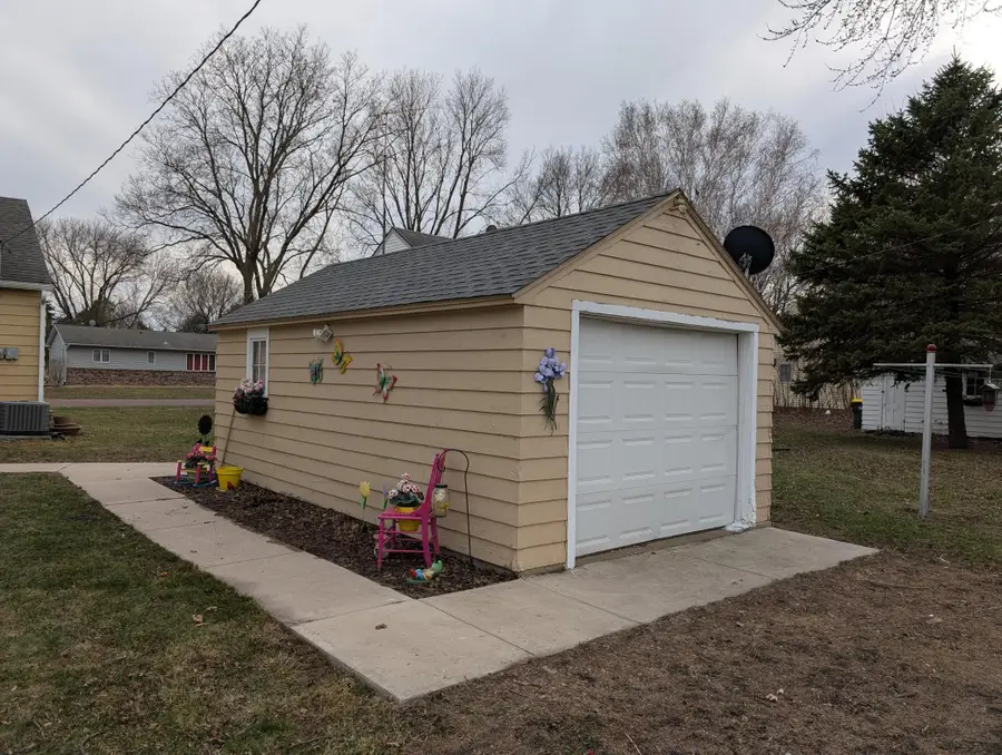 129 Martin Street E, Lewisville, MN 56060 - #3