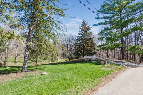 18830 Eastwood Drive, Deephaven, MN 55331