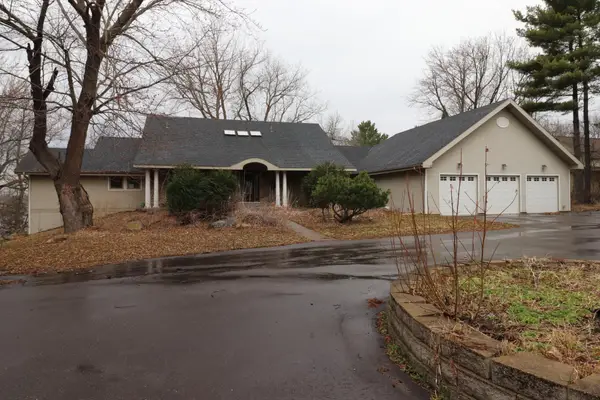 31300 Oasis Road, Center City, MN 55012