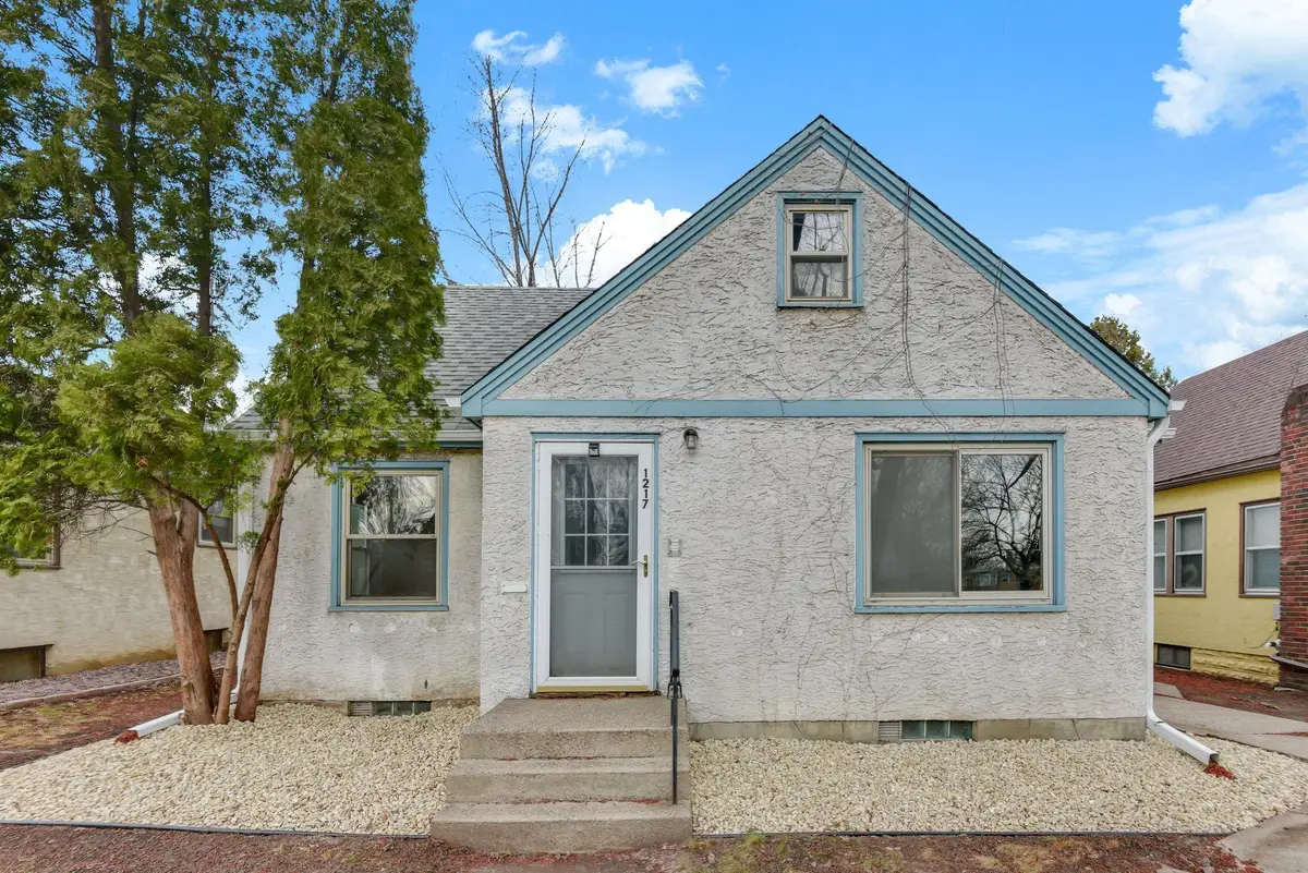 1217 Cook Avenue E, Saint Paul, MN 55106 - #1