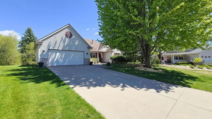 1451 Clippership Court, Woodbury, MN 55125 - #3