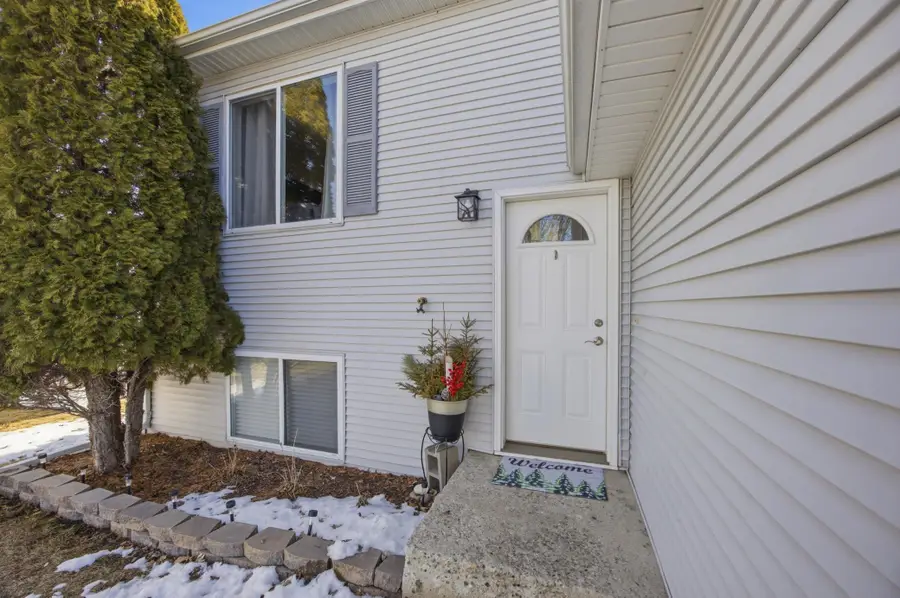 5556 18th Street S, Fargo, ND 58104 - #3