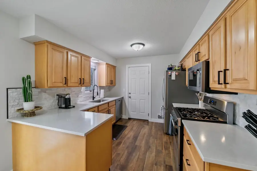 8726 Ivywood Avenue S, Cottage Grove, MN 55016 - #3