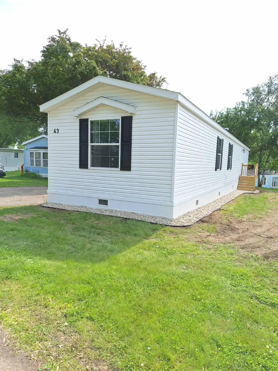 215 N Mckay Avenue #43, Alexandria, MN 56308 - #2